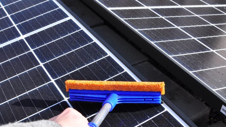 How To Clean Solar Panels